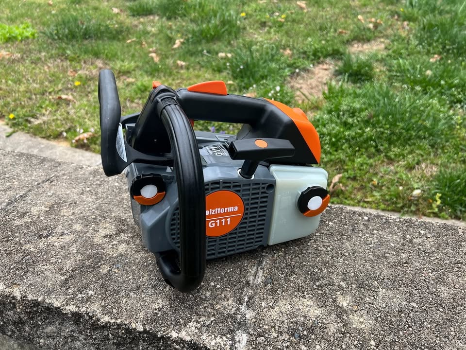 Holzfforma G111 Orange & Grey