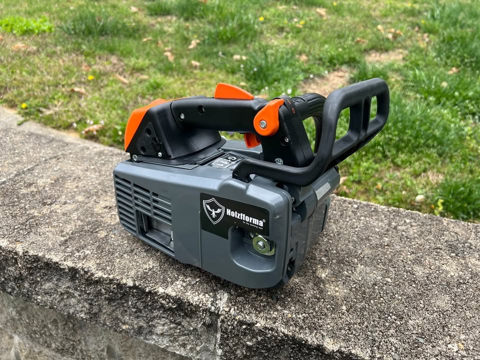 Holzfforma G111 Orange & Grey
